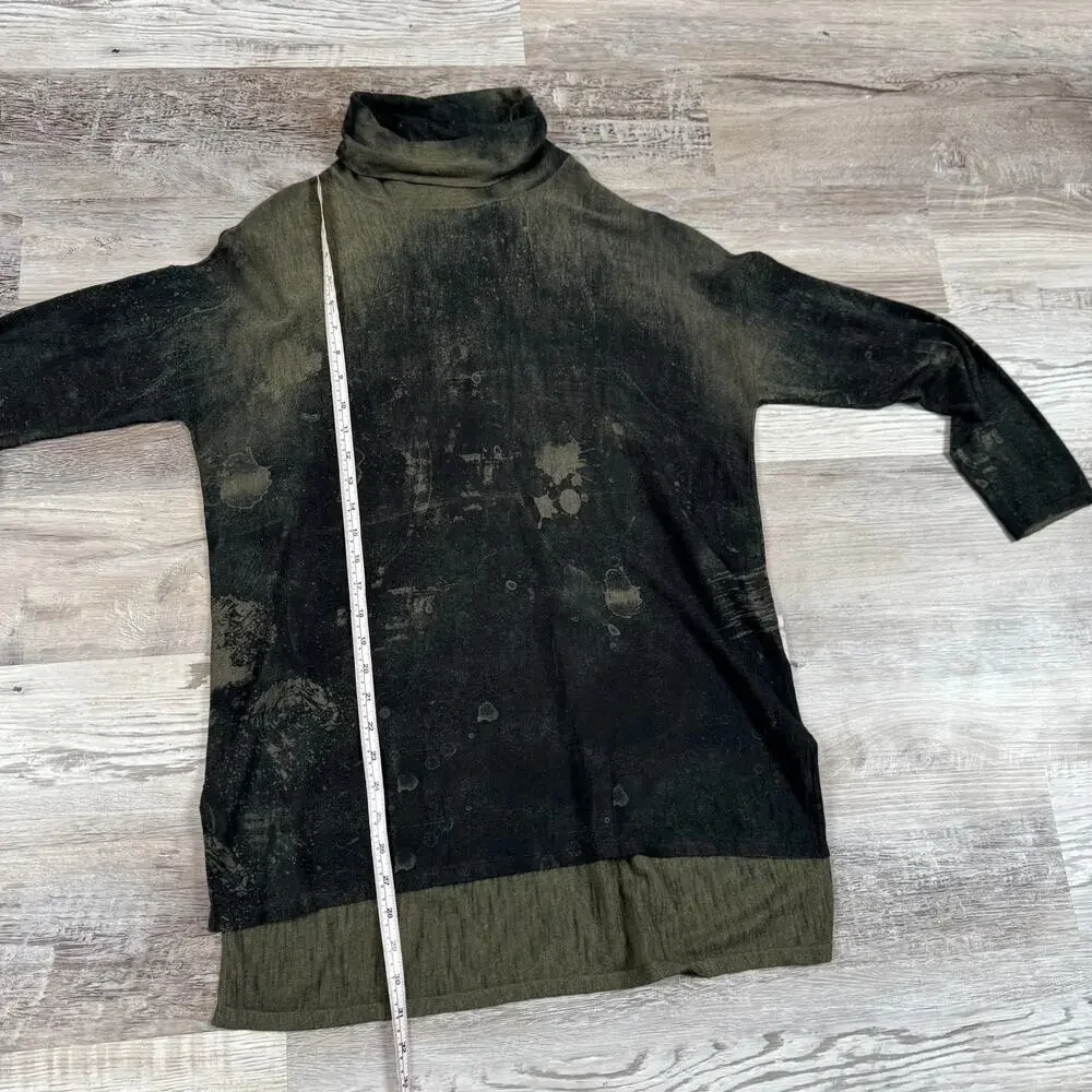Skull Cashmere Olive Distressed Turtleneck Skull Sweater Size XS